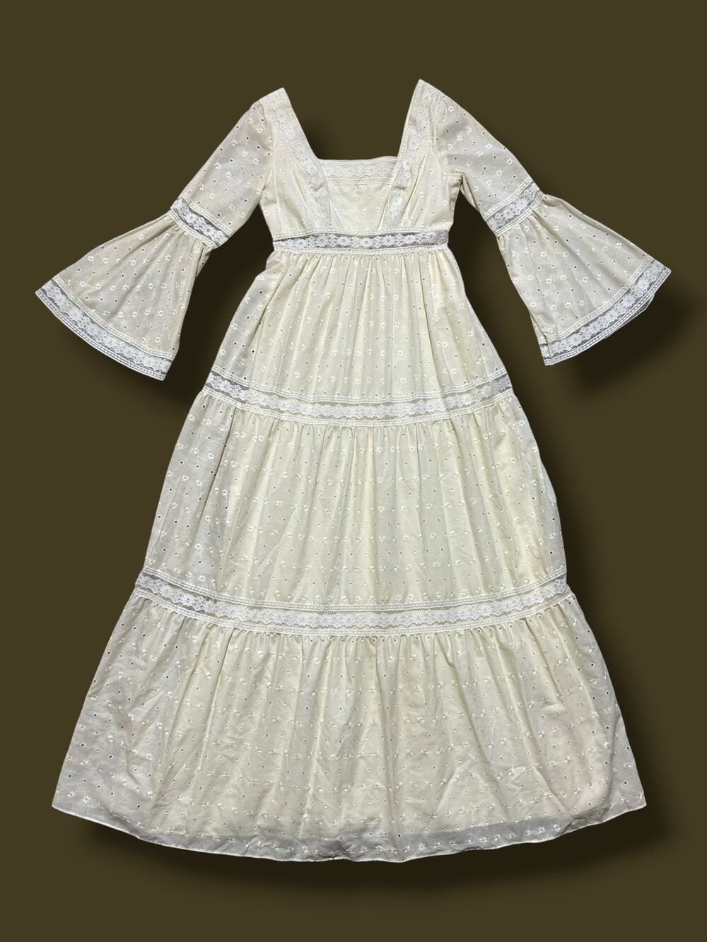 Vintage 70s Peasant Eyelet Lace Dress Bell Sleeve Boho Prairie Cream Womens 7/8